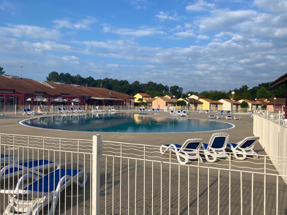 Soustons plage Maison terrasse pour 2 à 3 pers les villas du lac Wifi Piscine Tennis Esterno foto