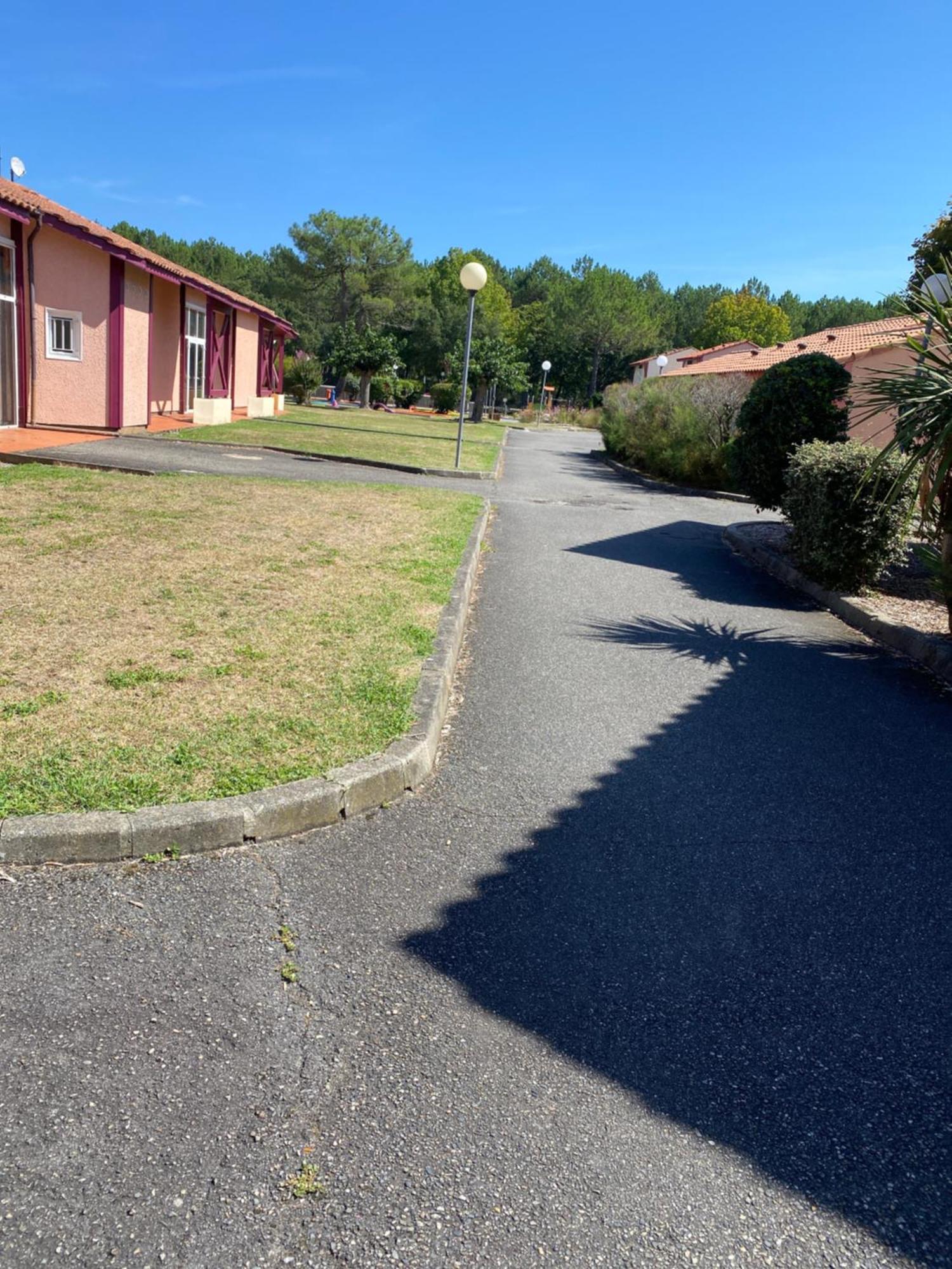 Soustons plage Maison terrasse pour 2 à 3 pers les villas du lac Wifi Piscine Tennis Esterno foto